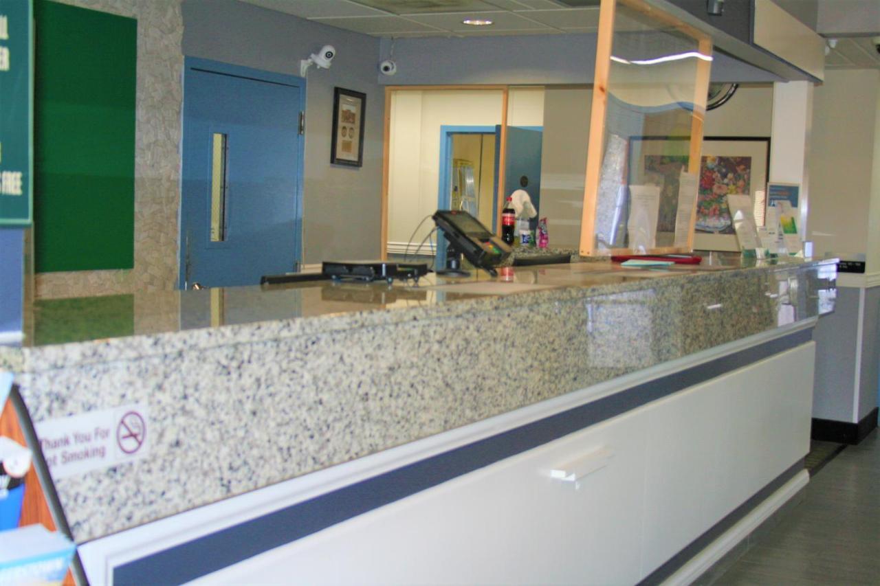 Quality Inn & Suites Kearneysville - Martinsburg Luaran gambar