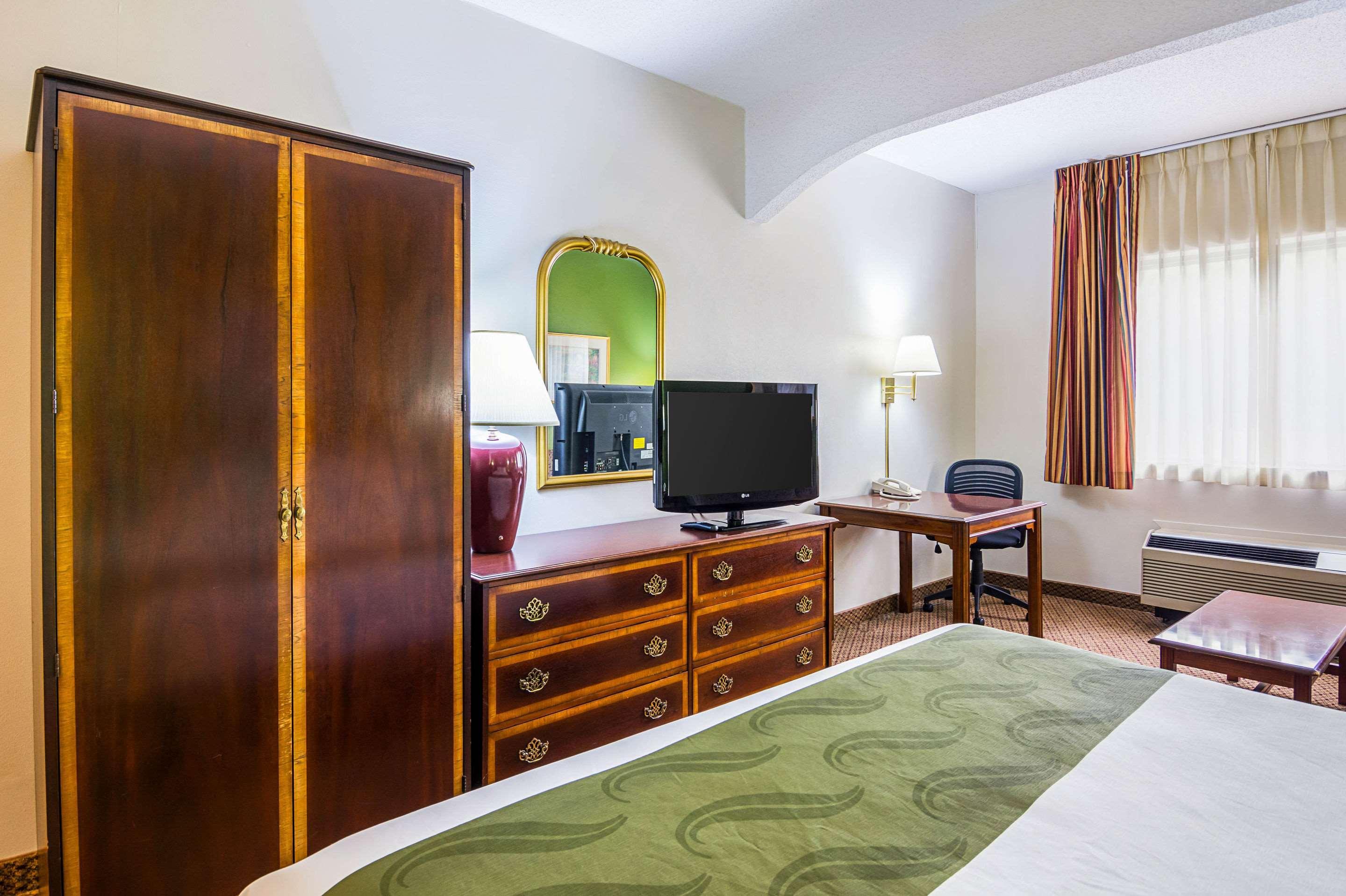 Quality Inn & Suites Kearneysville - Martinsburg Luaran gambar