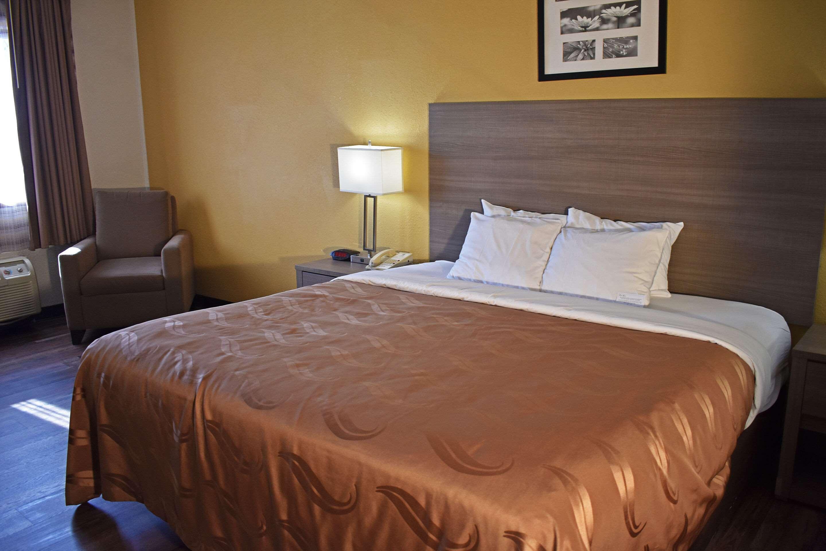 Quality Inn & Suites Kearneysville - Martinsburg Luaran gambar