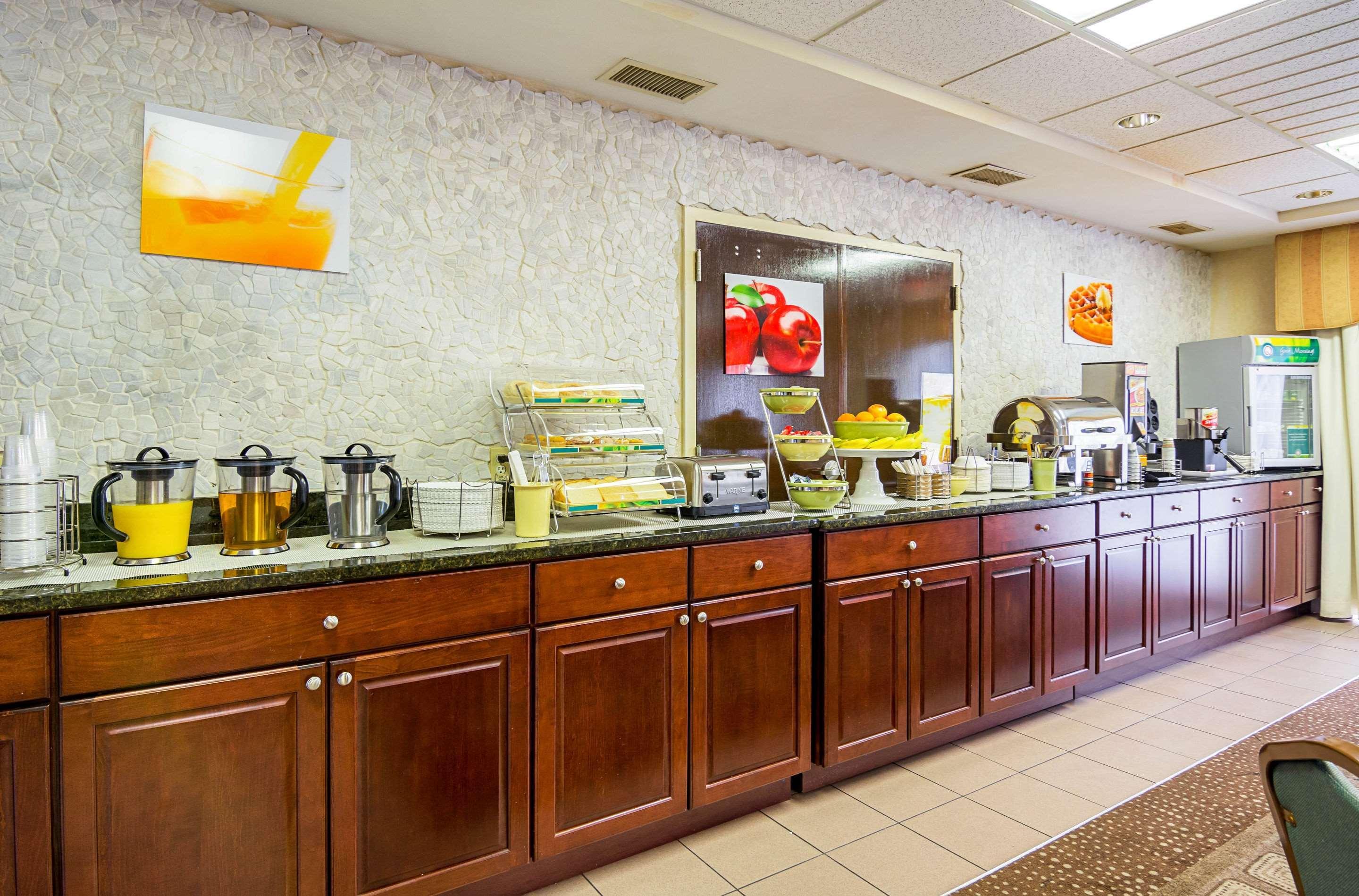 Quality Inn & Suites Kearneysville - Martinsburg Luaran gambar