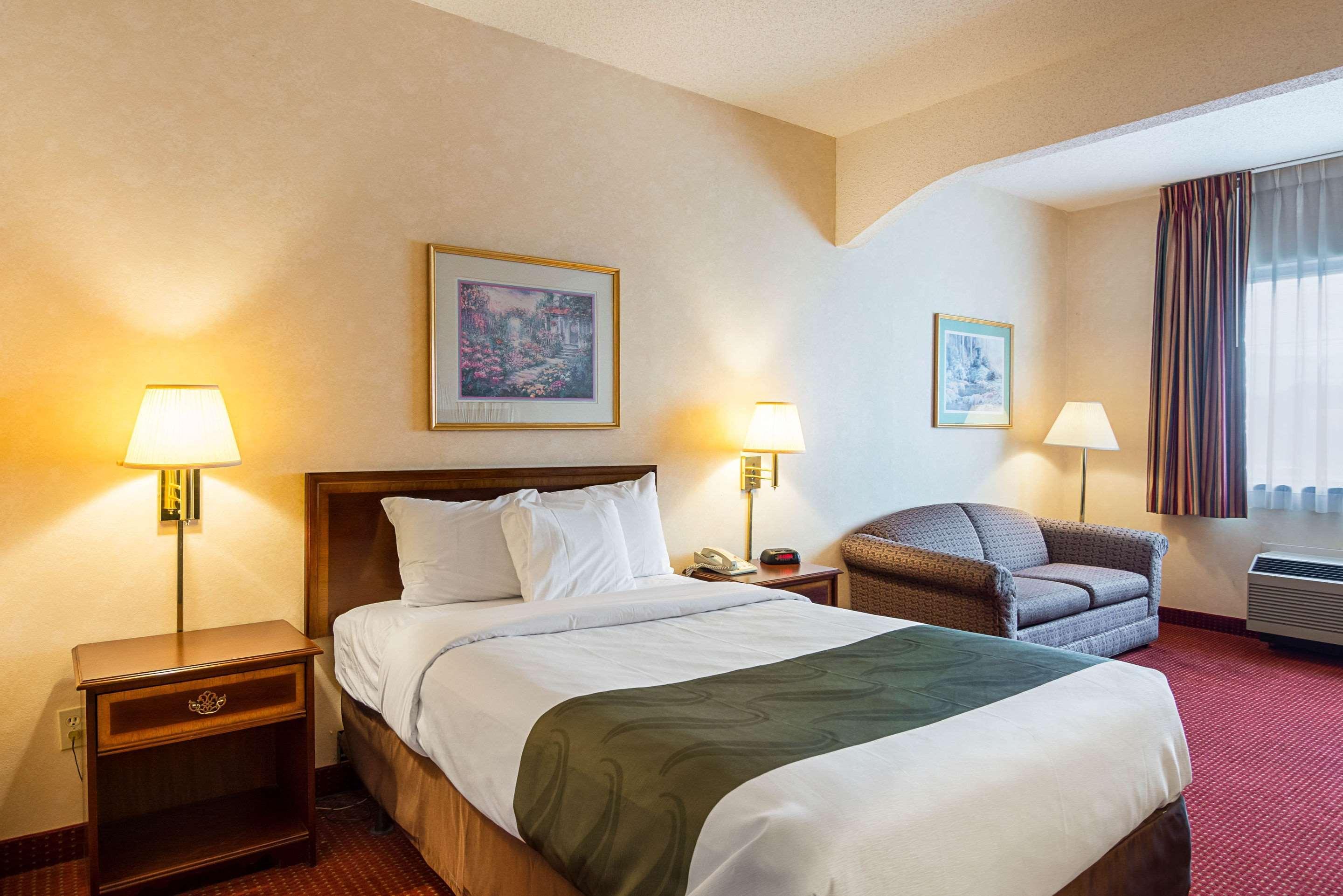 Quality Inn & Suites Kearneysville - Martinsburg Luaran gambar